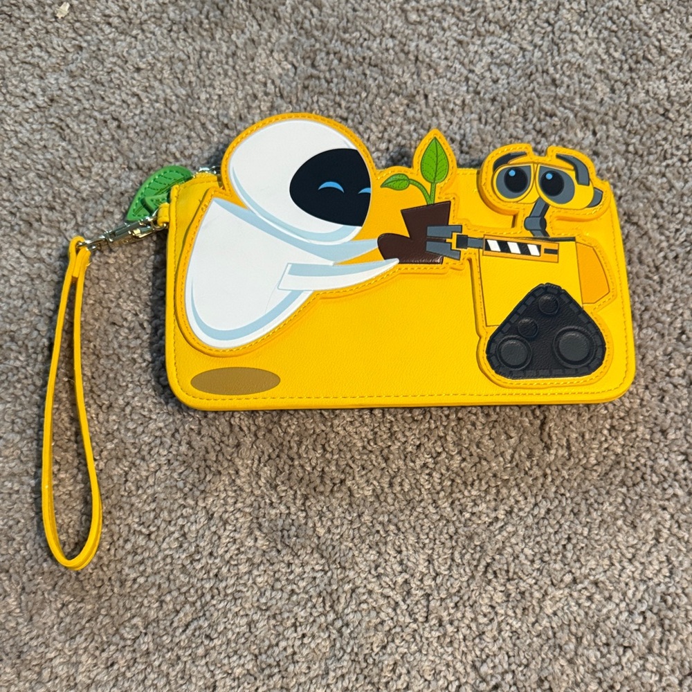 Loungefly Yellow and Black Wallet